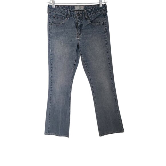 Levis Low Rise Bootcut‎ Jeans Stretch Light Wash Blue Misses 8 Medium EUC - Picture 1 of 12